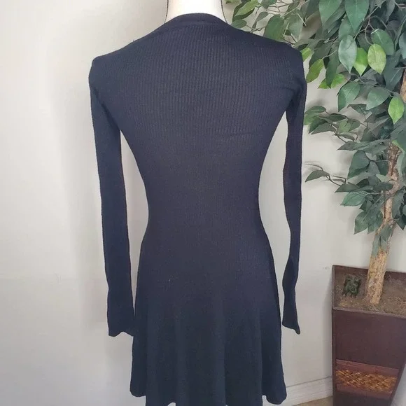 NEW Black Ribbed Long Sleeve Sweater Dress - Picture 9 of 9
